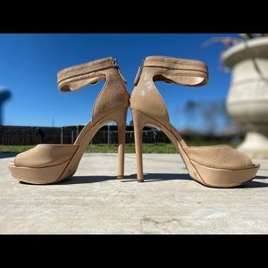 Gianni Bini Nude Heel w/Ankle Strap